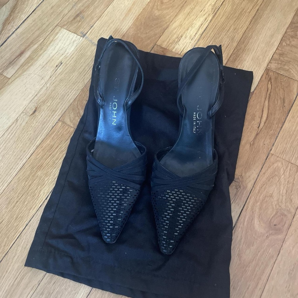 St John Sparkly Kitten Heel